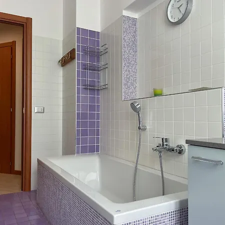 Il Melograno 1 With Access Apartment *