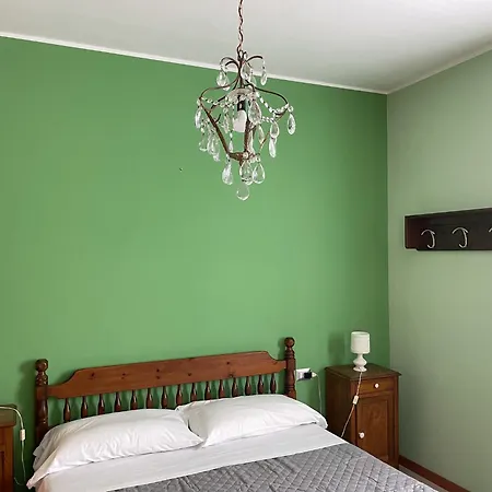 Il Melograno 1 With Access Apartment Oliveto Lario
